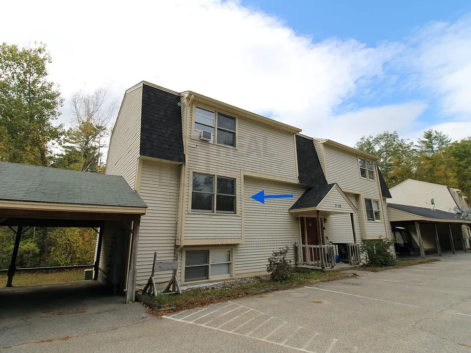 28 Ivy Ln #9