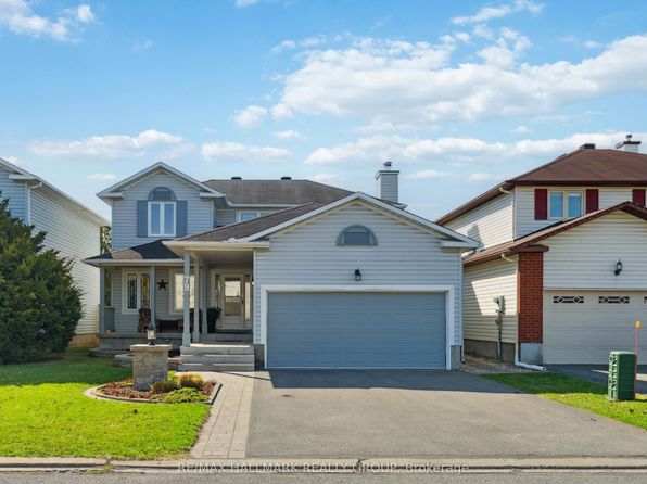 79 Halley St, Ottawa, ON K2J 3W1