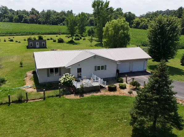 1653 Boughtonville Rd, Willard, OH 44890