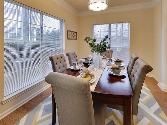 Open dining areas with oversized windows