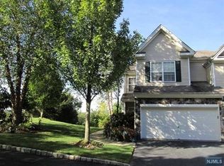 13 Ridge Ct #13, Pompton Lakes, NJ 07442