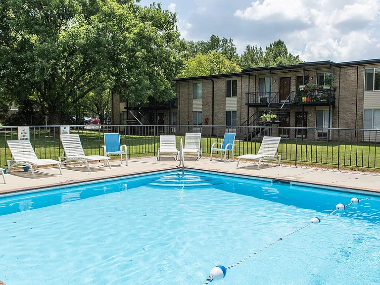 Swimming Pool with Sundeck