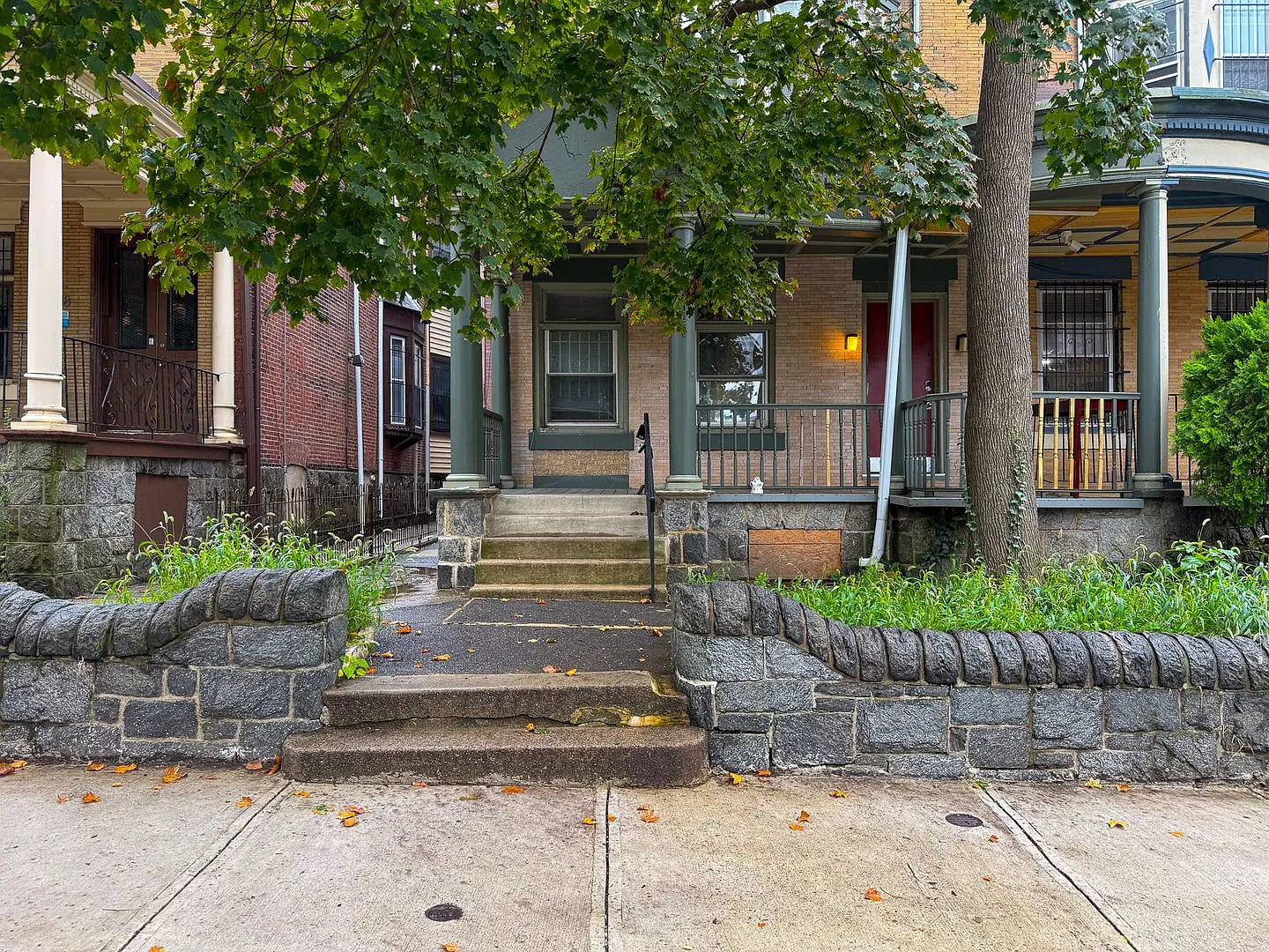 4040 Spruce St. — Photo 2