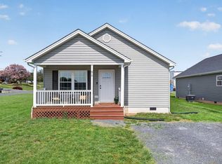614 S 2nd St, Shenandoah, VA 22849