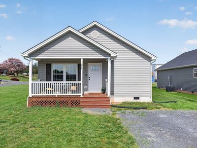 614 S 2nd St, Shenandoah, VA, 22849