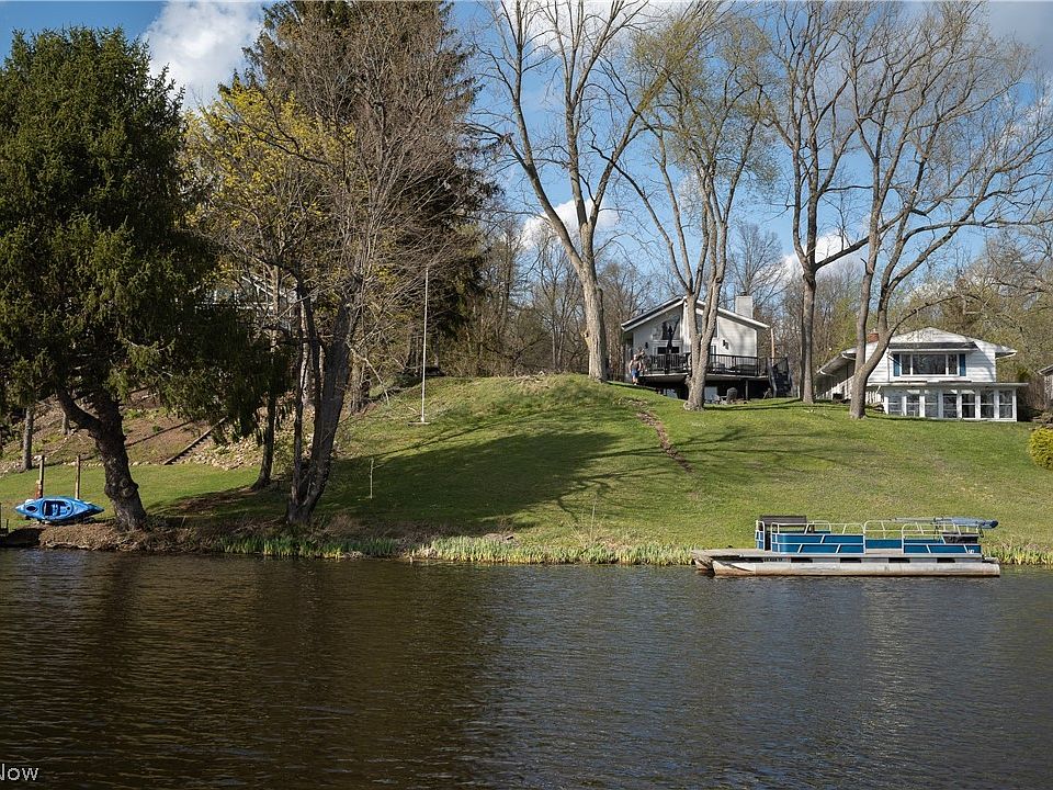 1st image of 73 Cherry Dr NW