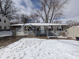 4802 N Tullis Dr, Kansas City, MO 64119
