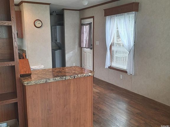 5th image of 525 Riverleigh Ave Unit C12