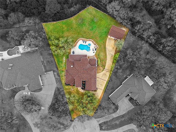 2nd image of 3202 Eagle Rdg