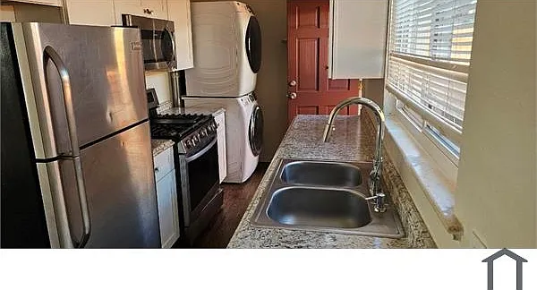 3385 W Virginia Ave — Photo 4
