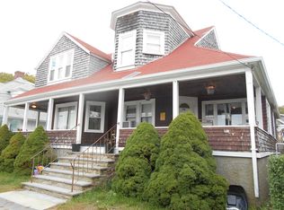 15 N Water St, Wareham, MA 02571