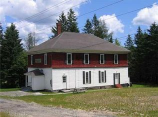 1057 Us Route 1, Gouldsboro, ME 04607