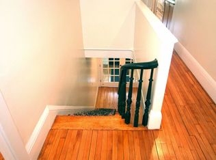 119 Locust St APT 4, Dover, NH 03820