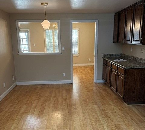 5th image of 640 Preakness Dr