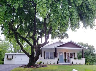 714 Queentown Rd, Canton, NC 28716