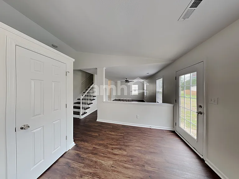 10502 Glory Meadow Ct — Photo 9