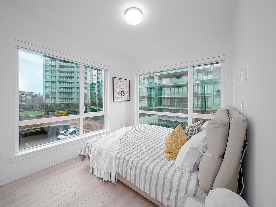 1st image of 8428 Park Rd #307