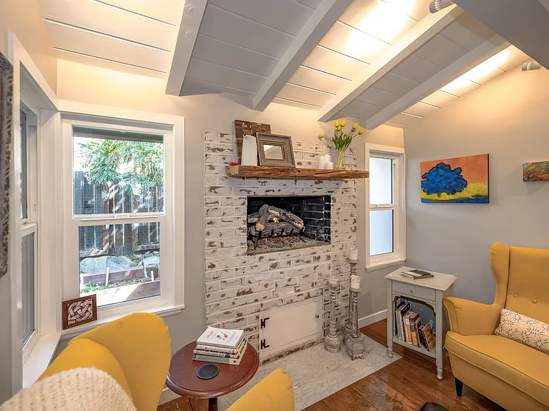 2152 Grand Oaks Ave — Photo 27