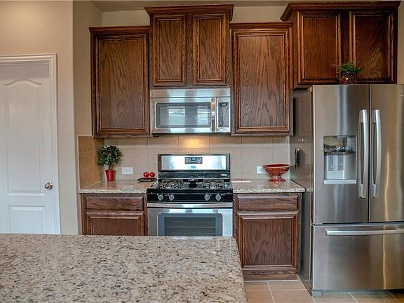5th image of 8421 Meadow Sweet Ln
