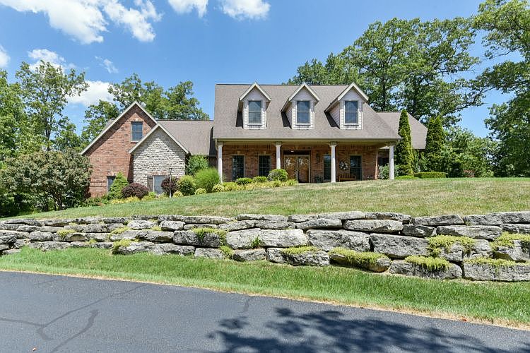 1st image of 1313 Stoneycreek Ln