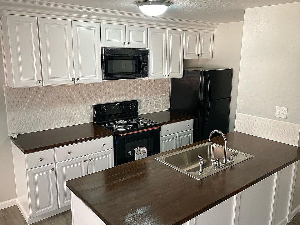 1st image of 4973 N Holt Ave APT 101