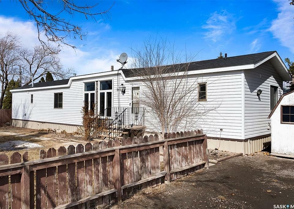 1st image of 362 King St