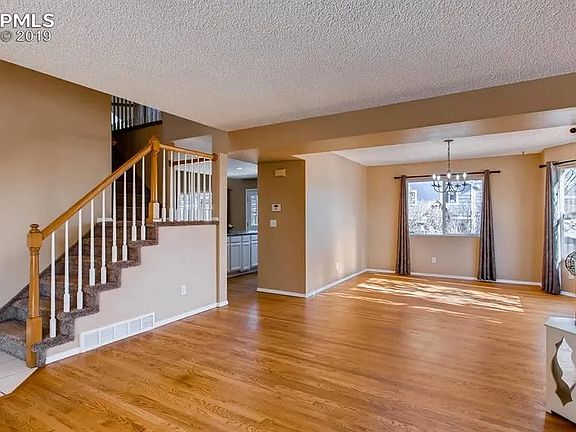 5th image of 8325 Ravenel Dr