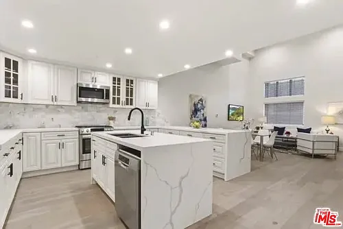 5019 Maplewood Ave #105 Photo 1