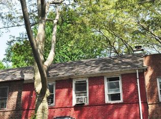 39-69 45th St, Sunnyside, NY 11104