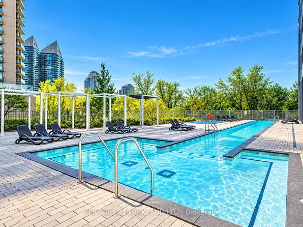 90 Park Lawn Rd #2509, Toronto, ON M8Y 0B6