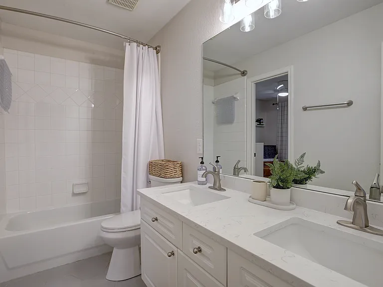 4117 Gazley Ln — Photo 23