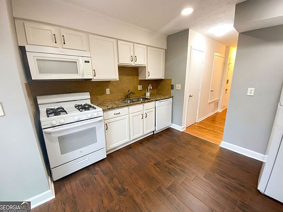2nd image of 311 Quail Run