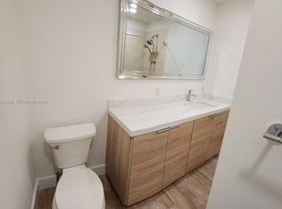 16575 Old Cutler Rd, Palmetto Bay, FL 33157