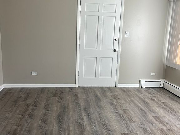 2nd image of 7831 Roberts Rd #4
