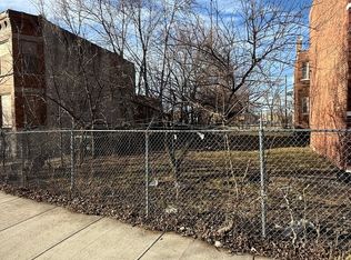 4202 W Wilcox St, Chicago, IL 60624