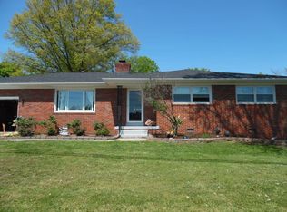 320 Duncan Rd, Frankfort, KY 40601