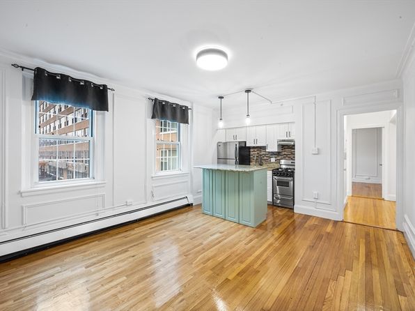 1450-1454 Beacon St #204, Brookline, MA 02446