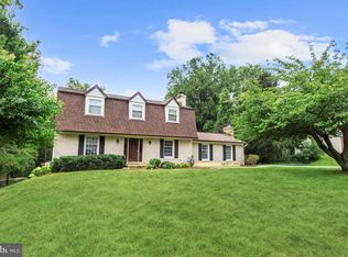 25 Chautaugua Rd, Arnold, MD 21012