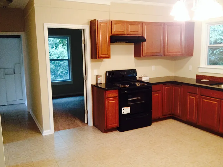 36 Willowbrook Dr NW — Photo 2