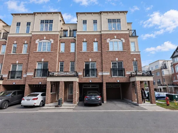 2706 Deputy Minister Path, Oshawa, ON L1L 0M7