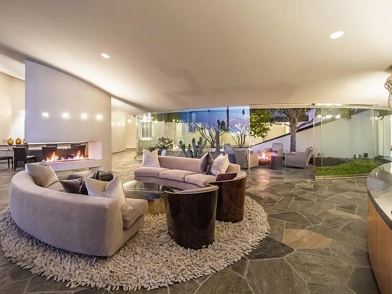 724 Muirlands Vista Way — Photo 14