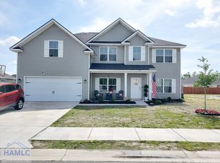 122 Fridley Ln, Hinesville, GA 31313