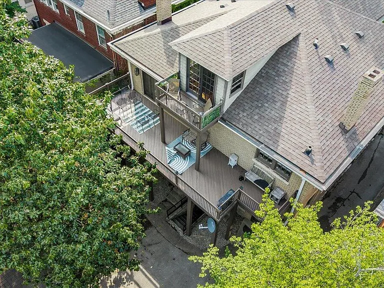 122 S Hanover Ave — Photo 18