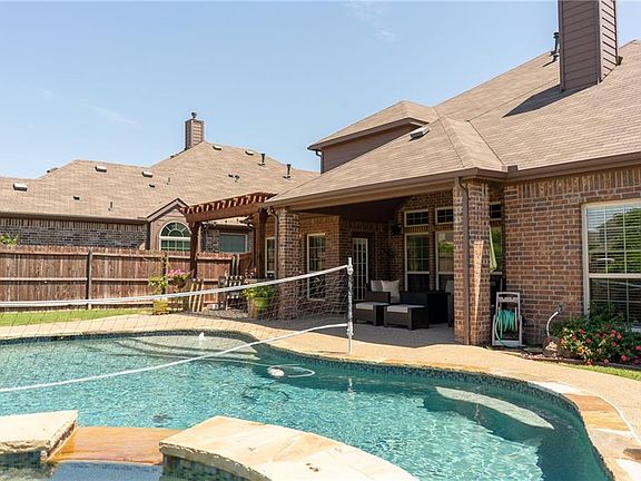 4th image of 11765 Merlotte Ln