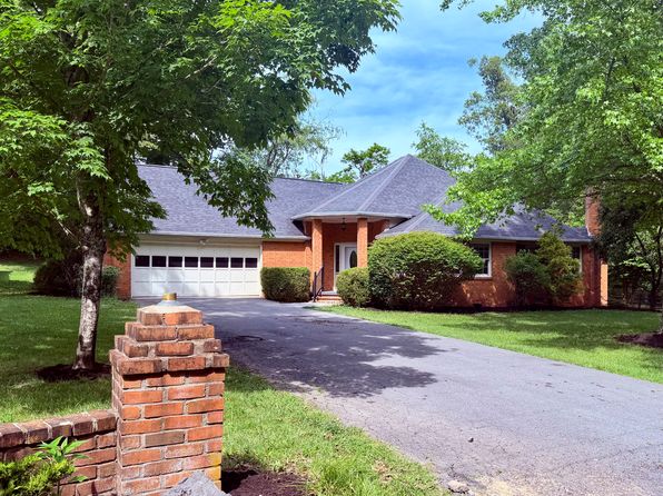 175 Highland Cir