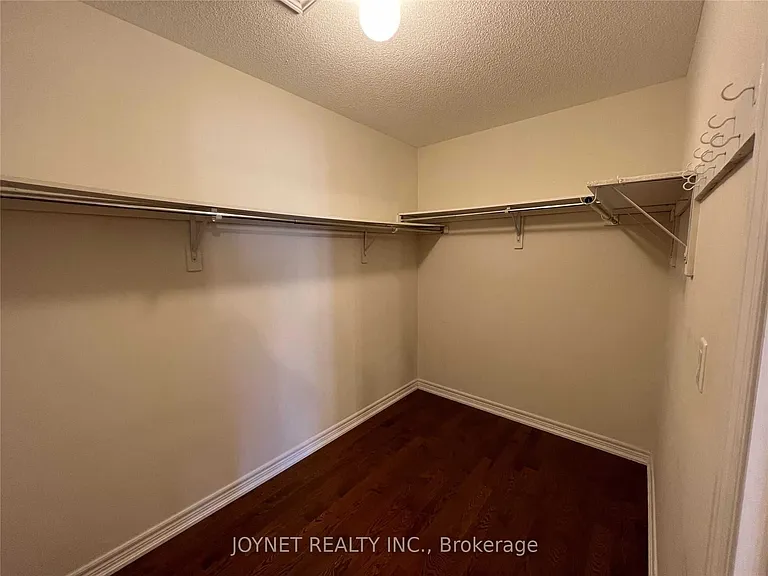 269 Lauderdale Dr — Photo 13