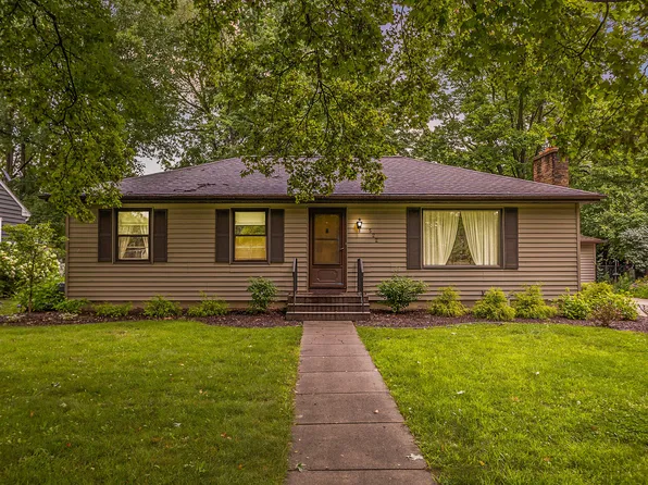 522 Allcott St, Marshall, MI 49068