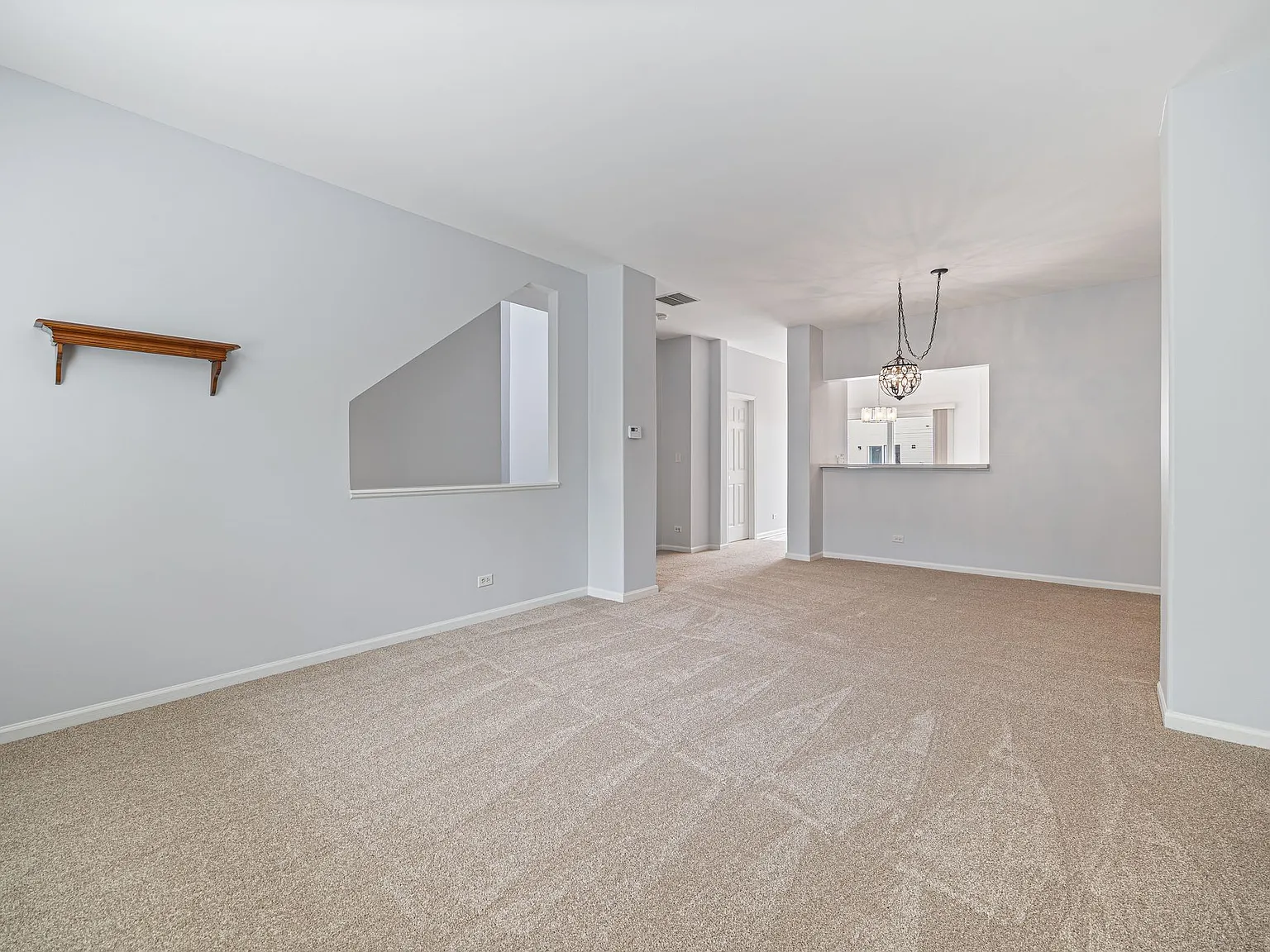 2 bed, 2.5 bath, 1574 sqft, $2,700 — Photo 4