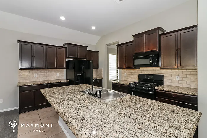 3526 Cambridge Falls Dr — Photo 8