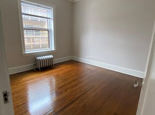 618 Sheridan Rd #2N, Evanston, IL 60202